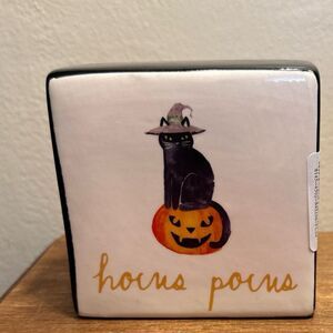 🎃Rae Dunn Spooky Cat & Dog Decor Hocus Pocus /Beware Halloween Double Sided👻